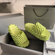 Balenciaga Slippers